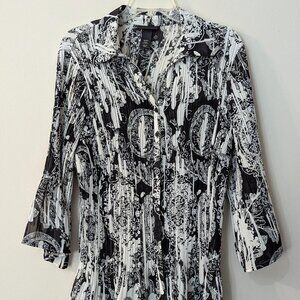Lane Bryant Women's Micro Pleated Black & White Print Blouse. Size 18/20